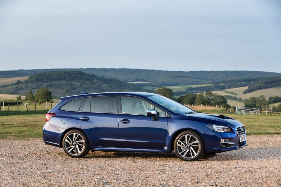  Subaru Levorg 2015 года  (UK) (фото 18 из 31)